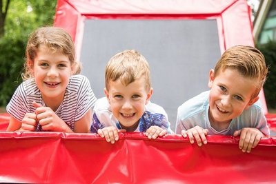 12SPRINGS CURVE ONE Bodentrampolin